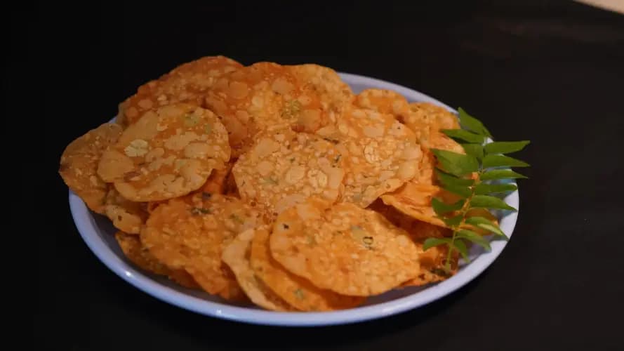 Green Chilli Garelu